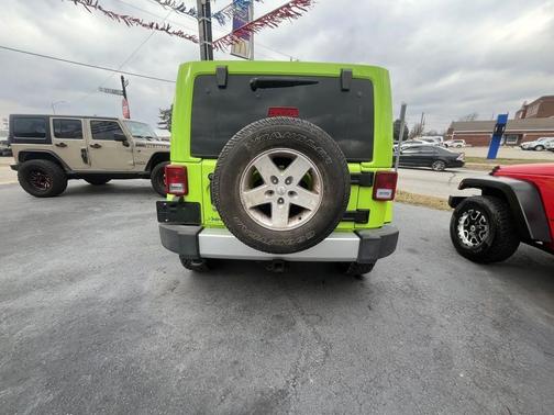2012 Jeep Wrangler Unlimited Sahara