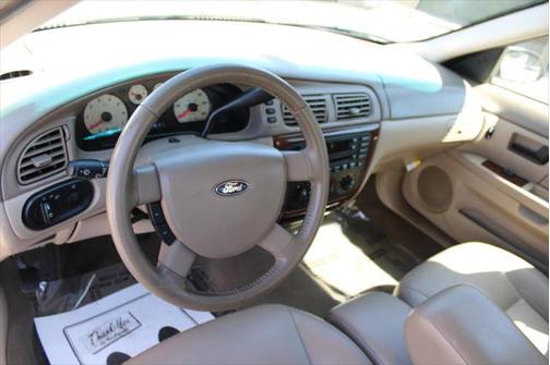 2005 Ford Taurus SEL