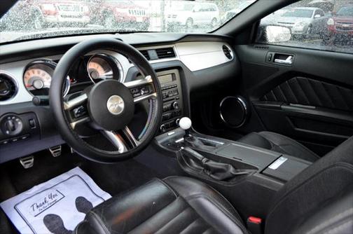 2011 Ford Mustang V6 Premium