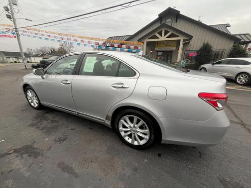 2011 Lexus ES 350 Base
