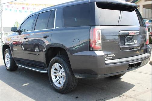 2017 GMC Yukon SLT