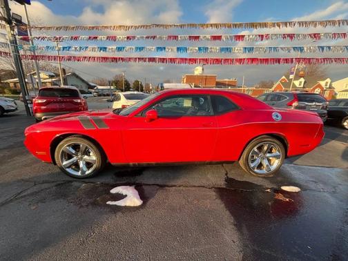 2013 Dodge Challenger SXT