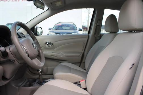 2012 Nissan Versa 1.6 S