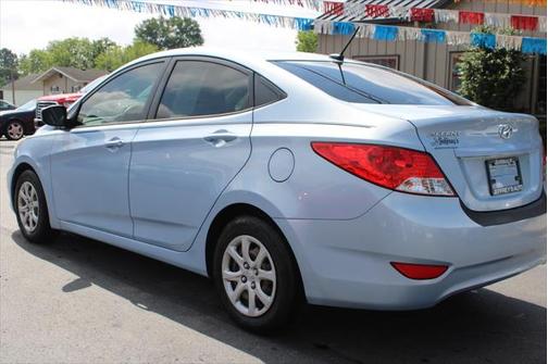 2013 Hyundai Accent GLS