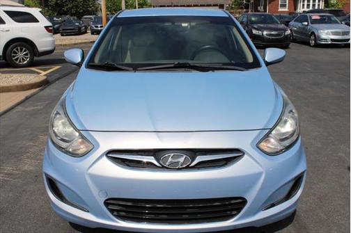 2013 Hyundai Accent GLS