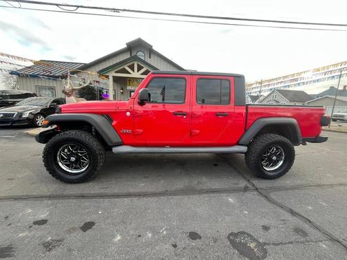 2020 Jeep Gladiator Overland