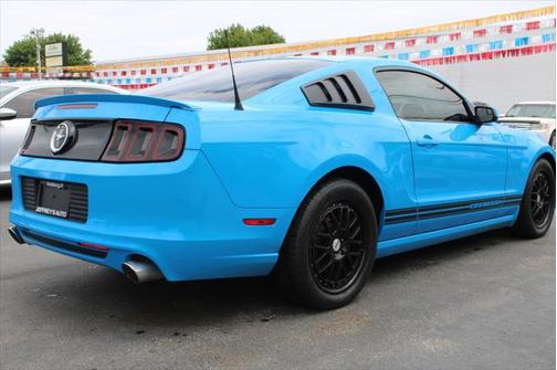 2014 Ford Mustang V6 Premium