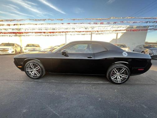 2013 Dodge Challenger SXT
