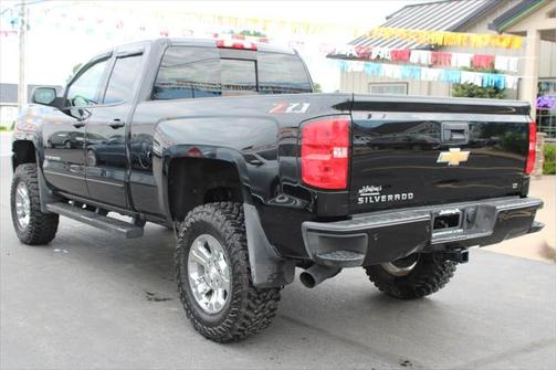 2018 Chevrolet Silverado 1500 2LT