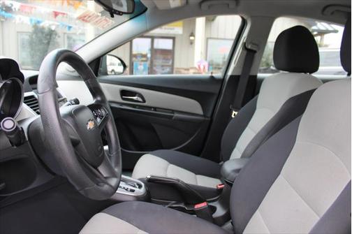 2015 Chevrolet Cruze LS