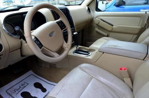 2006 Ford Explorer Limited