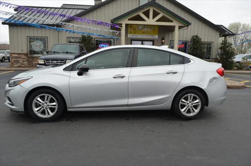 2016 Chevrolet Cruze LT Auto