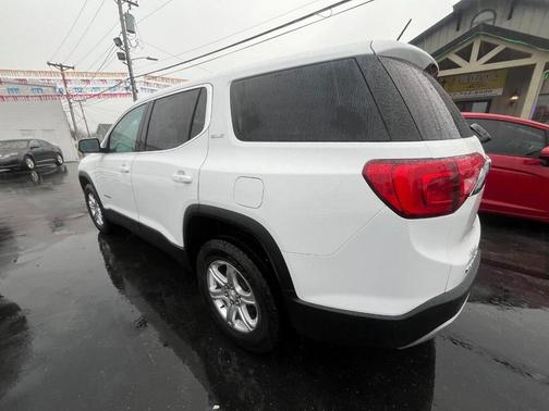 2019 GMC Acadia SLE-1