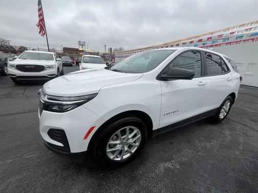 2024 Chevrolet Equinox LS
