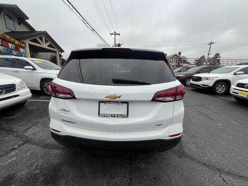 2024 Chevrolet Equinox LS