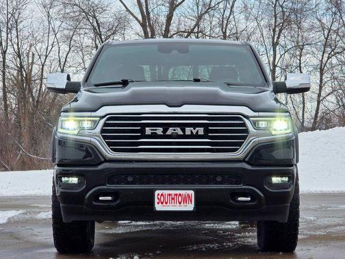 2022 RAM 1500 Limited Longhorn Crew Cab 4x4 57' Box