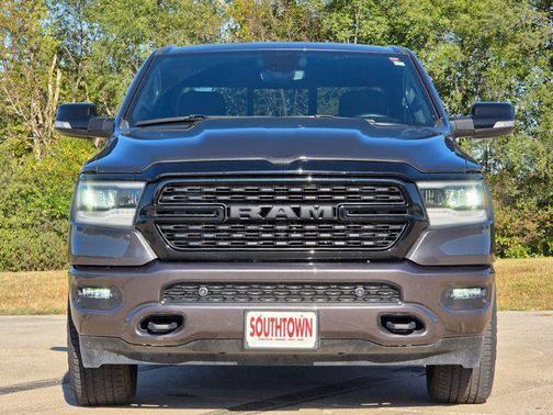 2022 RAM 1500 Big Horn Crew Cab 4x4 64' Box