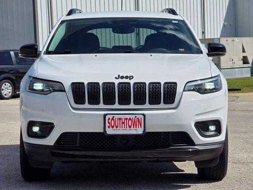 2023 Jeep Cherokee Altitude Lux 4x4