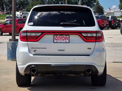 White Knuckle Clearcoat 2023 Dodge Durango Hemi Orange AWD
