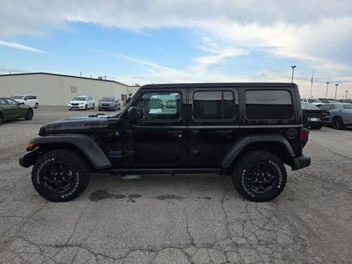 Black Clearcoat 2023 Jeep Wrangler 4xe Base