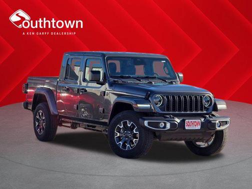 Granite Crystal Metallic Clearcoat 2026 Jeep Gladiator Sahara 4x4