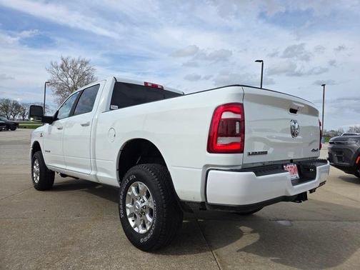 Bright White Clearcoat 2024 RAM 2500 Laramie Crew Cab 4x4 6'4' Box