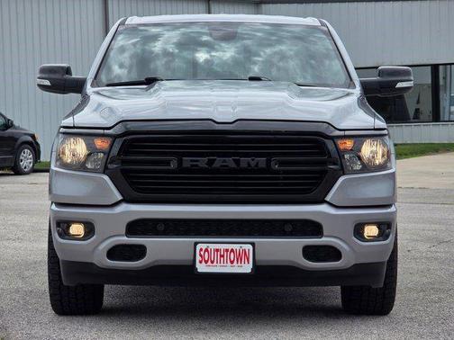 2021 RAM 1500 Big Horn Quad Cab 4x4 64' Box