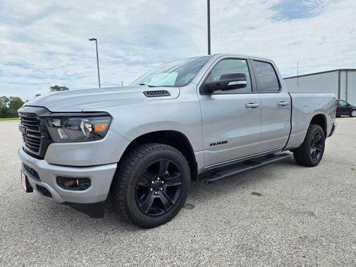 2021 RAM 1500 Big Horn Quad Cab 4x4 64' Box