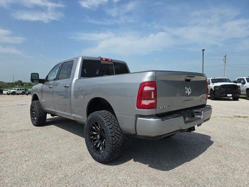 Billet Silver Metallic Clearcoat 2024 RAM 2500 Laramie Crew Cab 4x4 6'4' Box