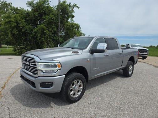 Billet Silver Metallic Clearcoat 2024 RAM 2500 Laramie Crew Cab 4x4 6'4' Box