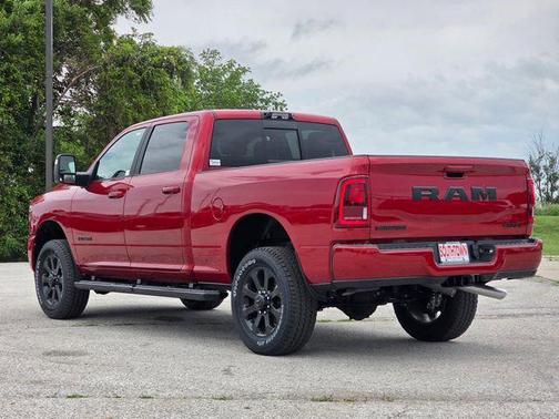 Molten Red Pearlcoat 2026 RAM 2500 Laramie Crew Cab 4x4 6'4' Box