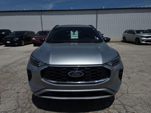 Iconic Silver Metallic 2023 Ford Escape ST-Line