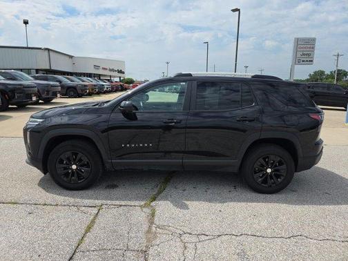 Mosaic Black Metallic 2025 Chevrolet Equinox 1LT