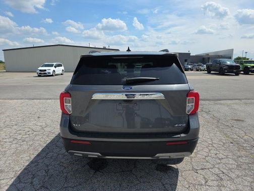 Carbonized Gray Metallic 2023 Ford Explorer XLT