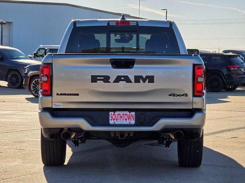 Billet Silver Metallic Clearcoat 2026 RAM 1500 Laramie