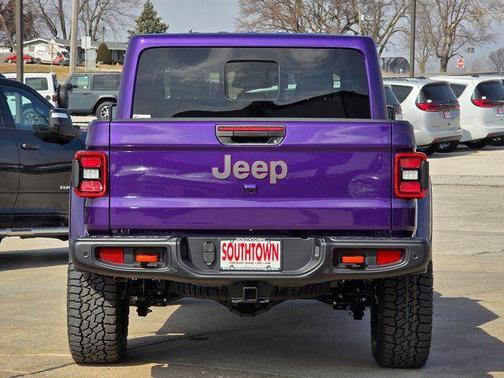 Reign 2026 Jeep Gladiator Mojave X 4x4