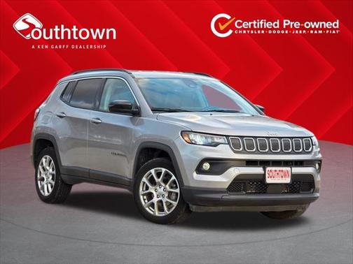 2022 Jeep Compass Latitude Lux 4x4