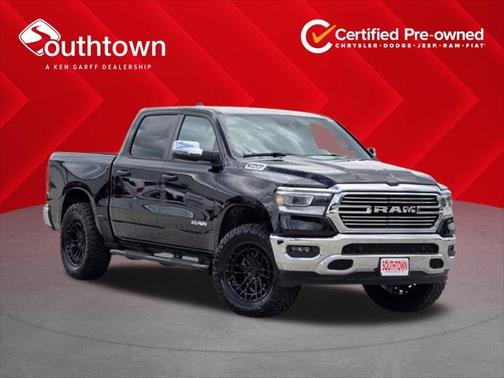 2024 RAM 1500 Laramie Crew Cab 4x4 57' Box
