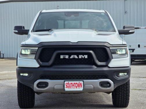 Bright White Clearcoat 2022 RAM 1500 Rebel