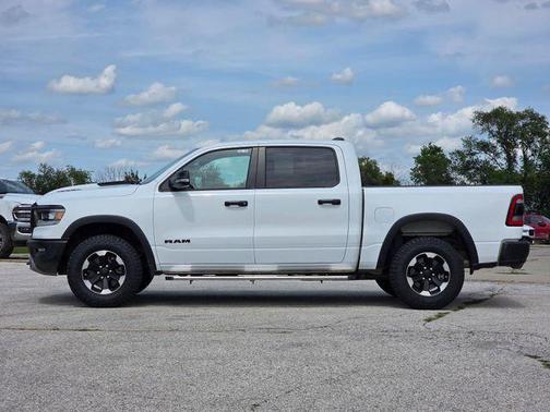 Bright White Clearcoat 2022 RAM 1500 Rebel