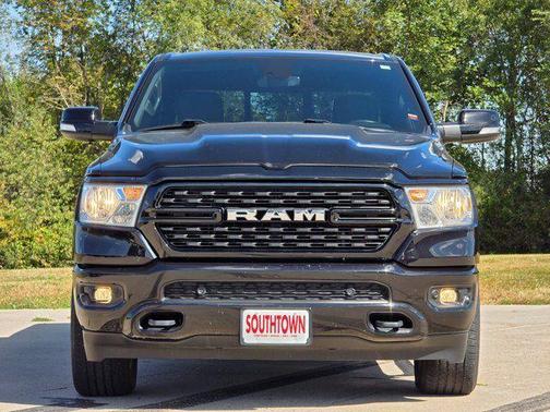 2022 RAM 1500 Big Horn Crew Cab 4x4 57' Box