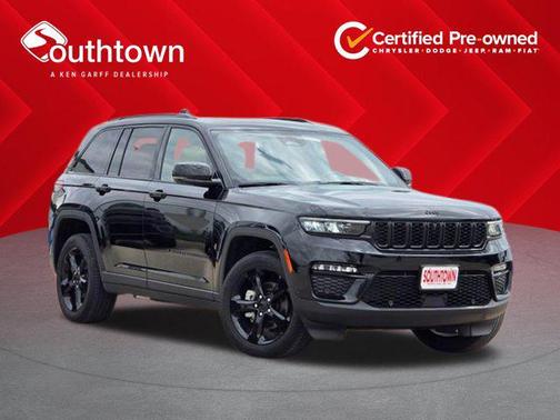 Diamond Black Crystal Pearlcoat 2023 Jeep Grand Cherokee Limited
