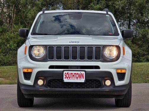 2023 Jeep Renegade Latitude 4x4