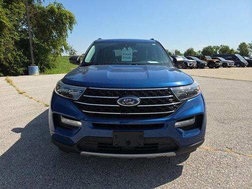 Atlas Blue Metallic 2020 Ford Explorer XLT
