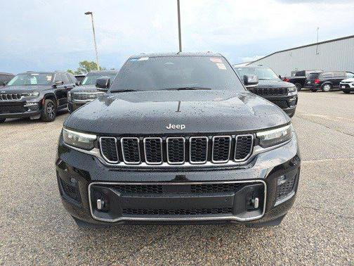 2022 Jeep Grand Cherokee Overland 4x4