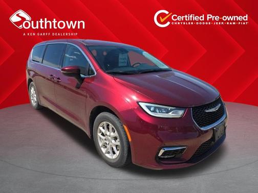 Velvet Red Pearlcoat 2023 Chrysler Pacifica Touring L