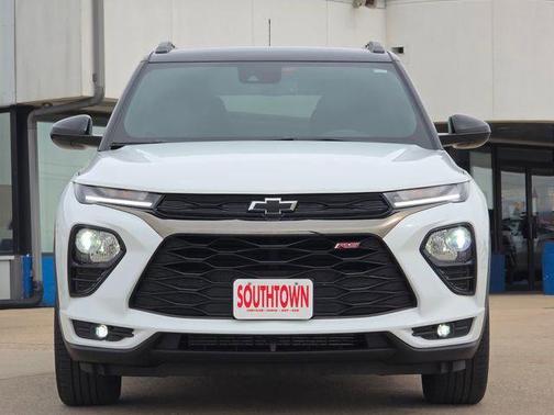 Summit White 2022 Chevrolet Trailblazer RS