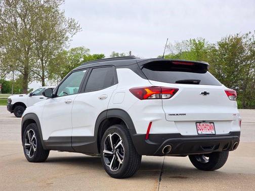 Summit White 2022 Chevrolet Trailblazer RS