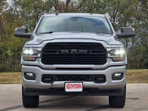 2022 RAM 2500 Laramie Crew Cab 4x4 64' Box