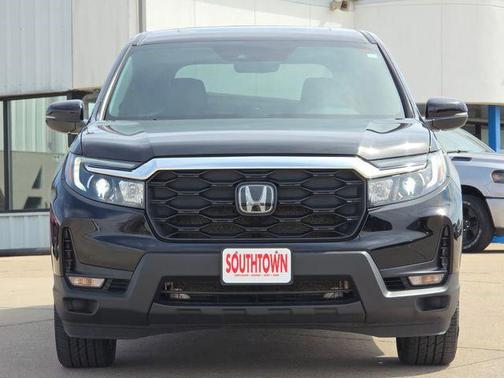 Crystal Black Pearl 2023 Honda Passport AWD EX-L